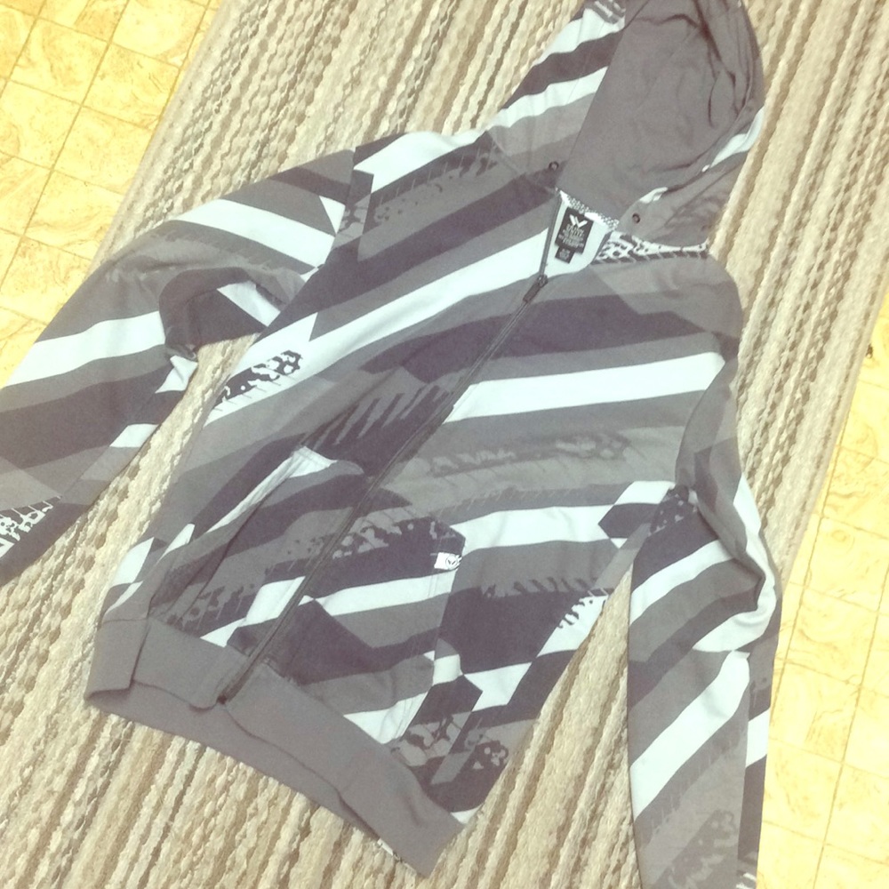 XL child’s Shaun white zip up jacket